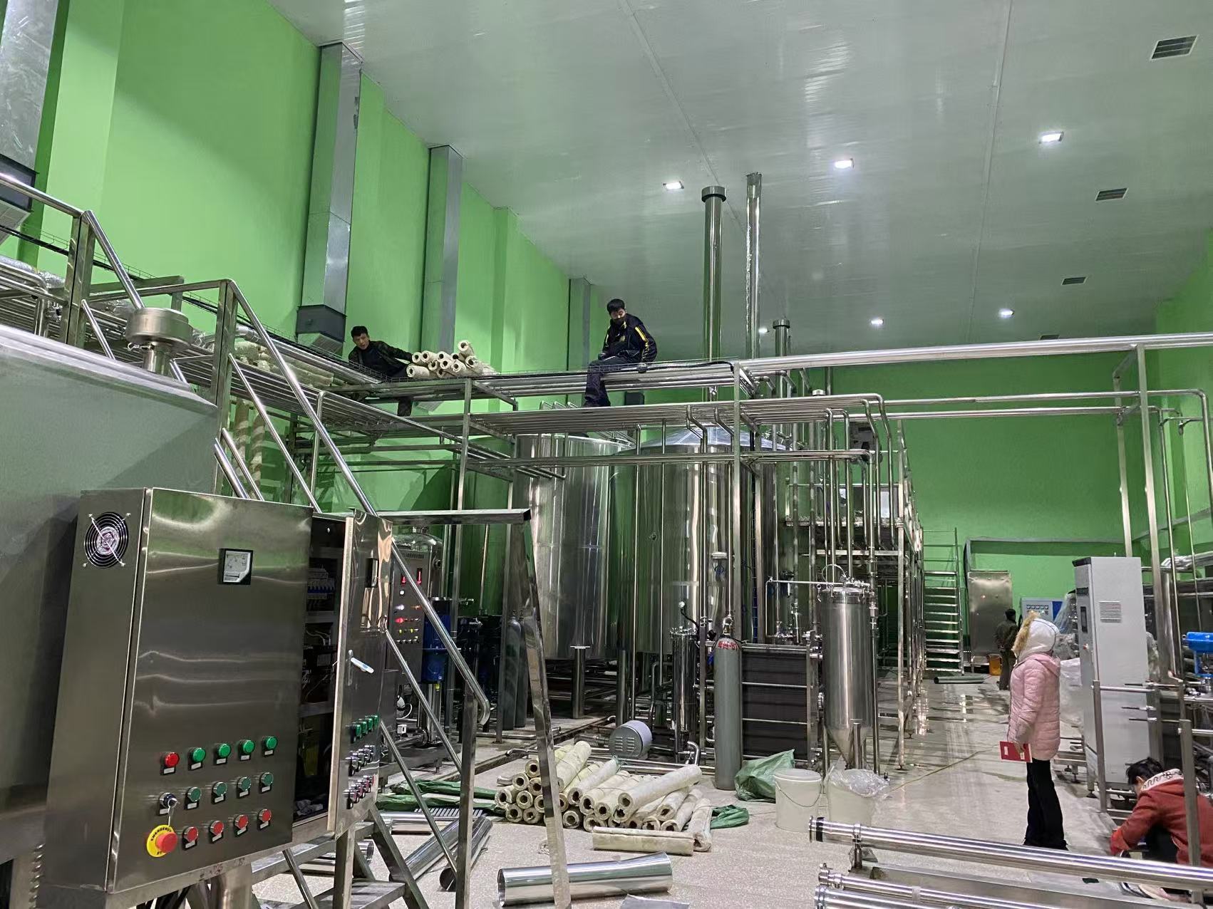 策勒精酿啤酒设备厂—精酿啤酒设备制造：传承工艺与创新科技的交融
